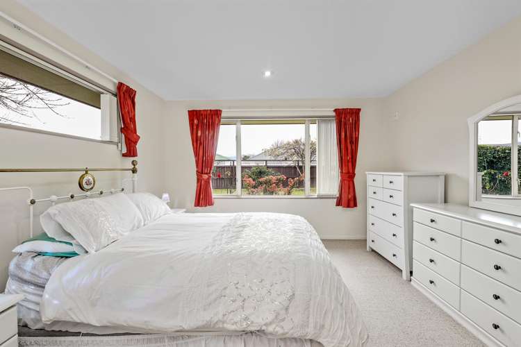 9 Farnham Drive Springlands_13