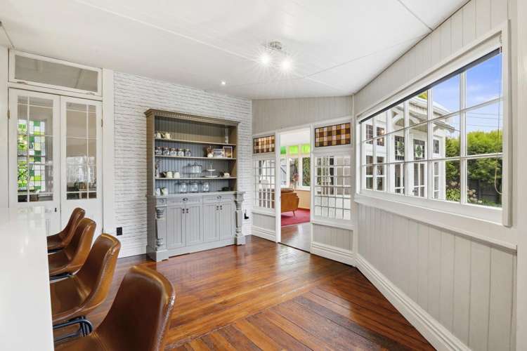 19 Middleton Road Kew_9