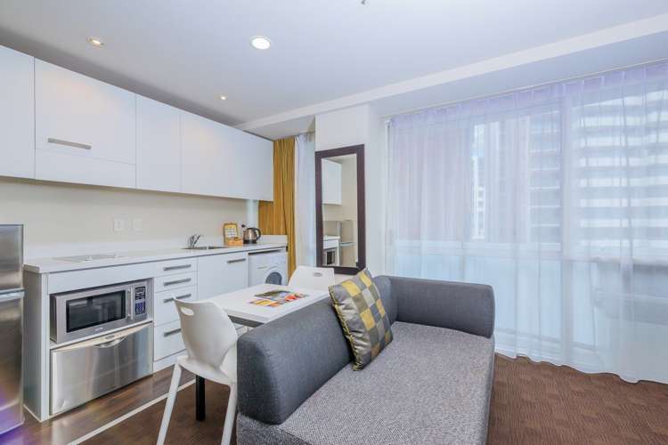 1305/10 Waterloo Quadrant Auckland Central_5