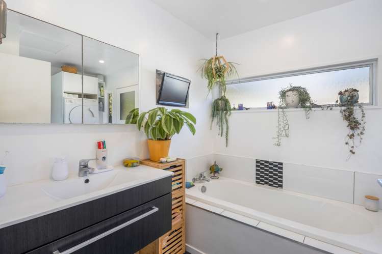 19a Mantell Street Seatoun_14