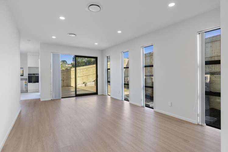  1/40 John Downs Drive Browns Bay_2