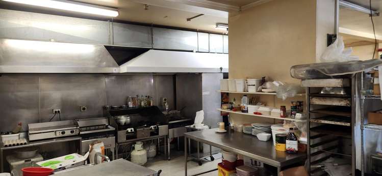 2/2 Constable Street Newtown_4