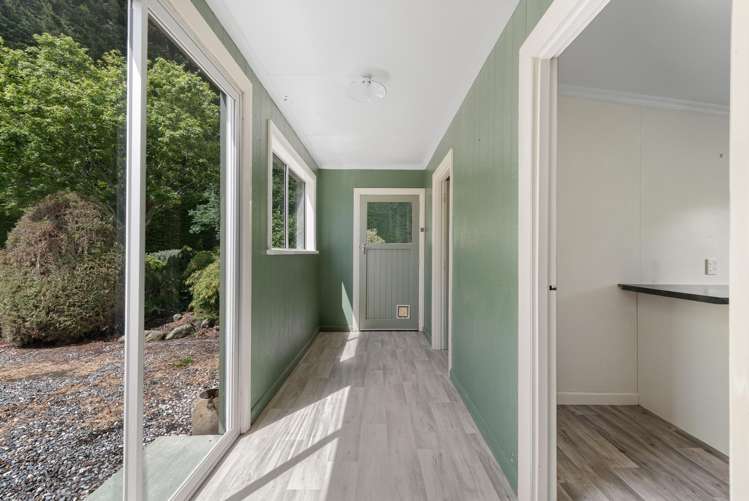 284 Estate Road Clinton_15