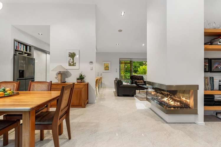 10 Thomas Hunter Lane Greenhithe_10