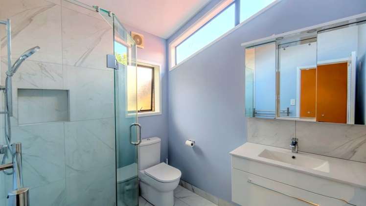 2 Crown Hill Close Forrest Hill_13