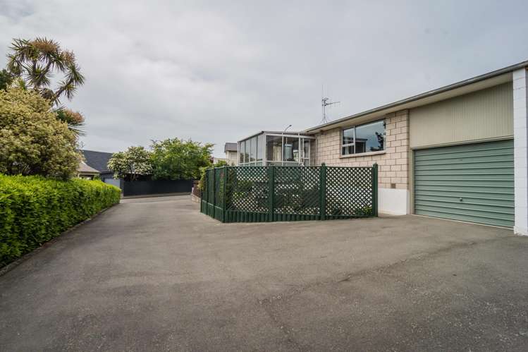 1/8 Campbell Street Maori Hill_15