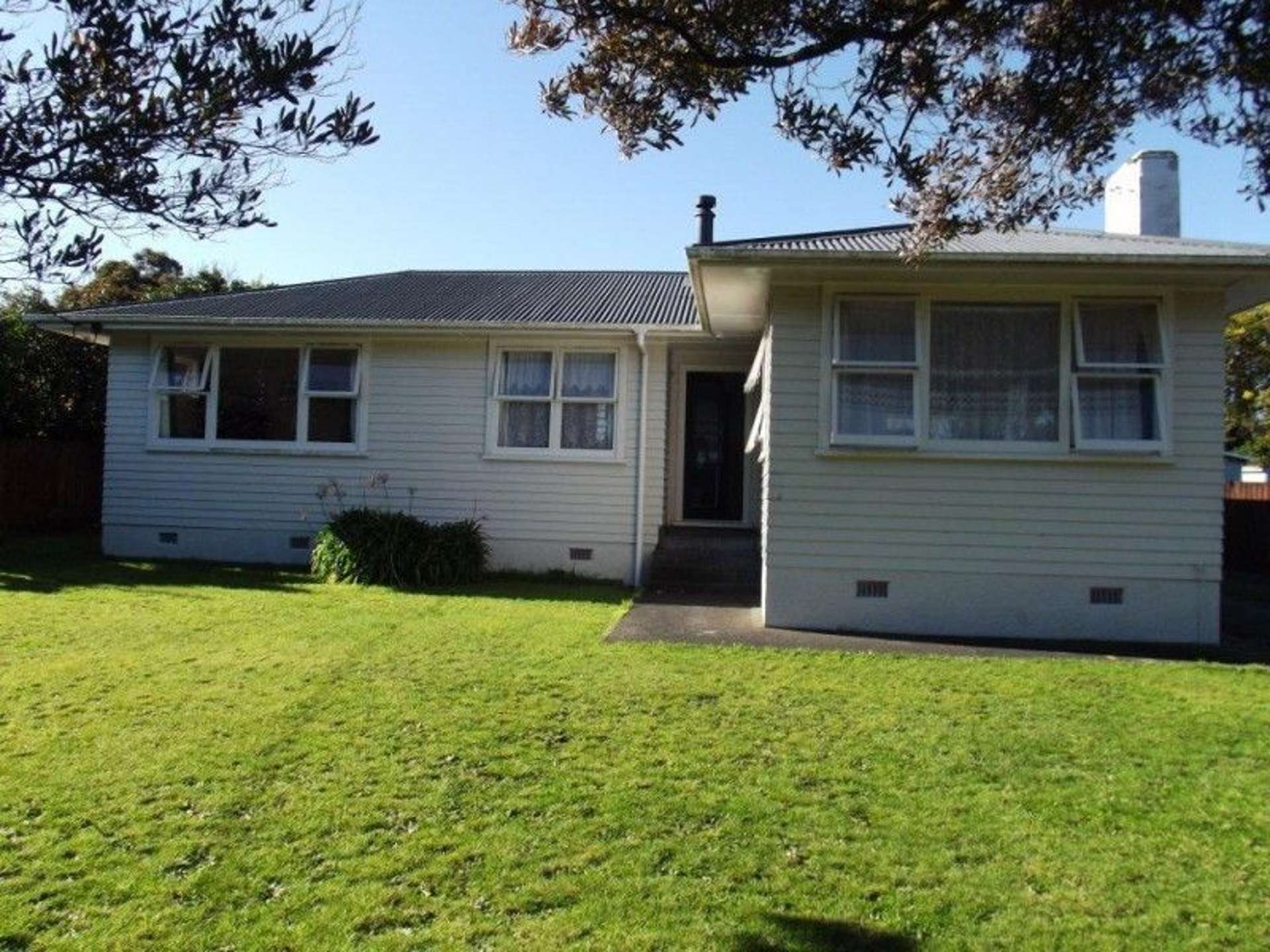 29 William Benton Street Featherston_0