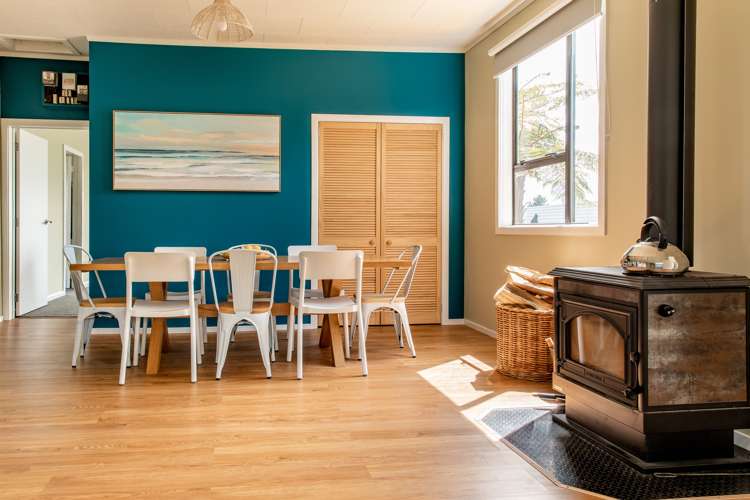 52 Mcgill Street Waimangaroa_3