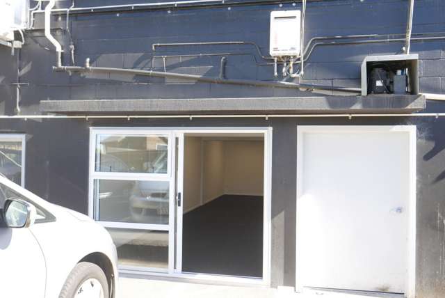 Studio 2, 346 Rosetta Road Raumati Beach_1