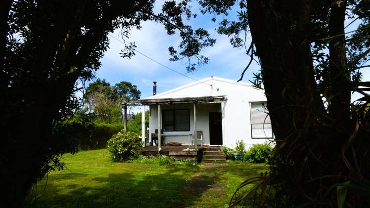12 Burnett Street Mokihinui_17