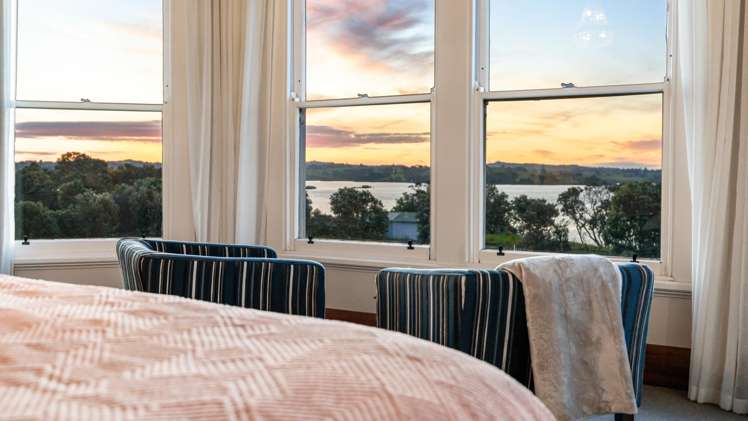 111 Wharf Road Clarks Beach_35