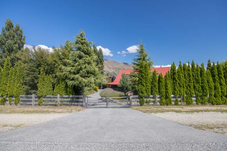 270 Beacon Point Road Wanaka_42
