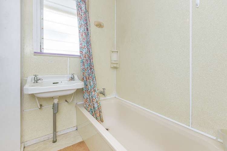 66 Court Crescent Panmure_9