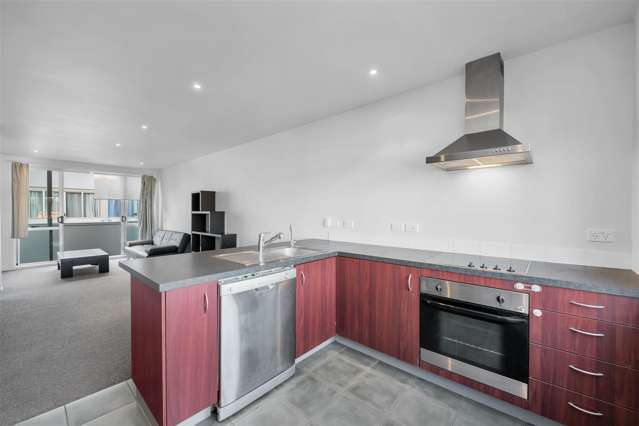 10/852 Mount Eden Road Three Kings_3