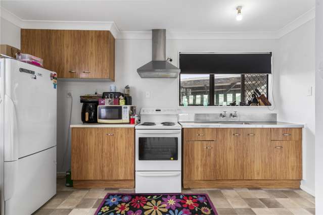 2/27 Tairere Crescent Rosehill_3