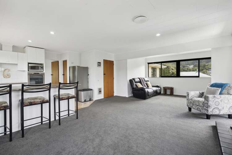 25 Ngatitoa Street Tawa_6