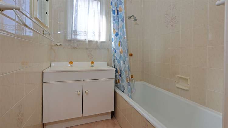 5 Renata Crescent Te Atatu Peninsula_22