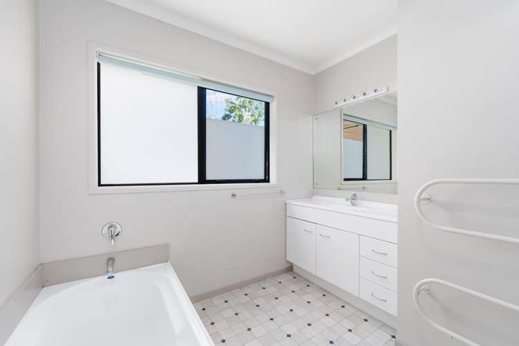 65 Monteith Street Halcombe_14