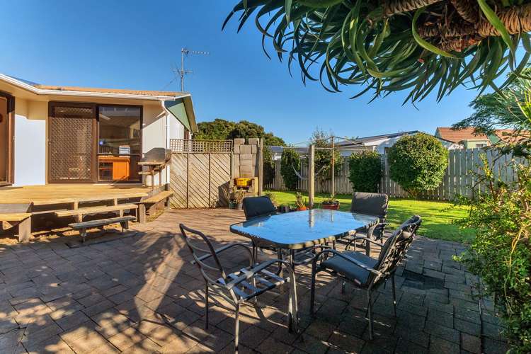 13 Kaanapali Place Wattle Downs_15