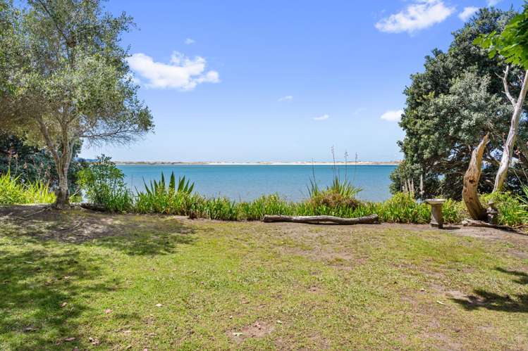 13 Cheviot Street Mangawhai Heads_14