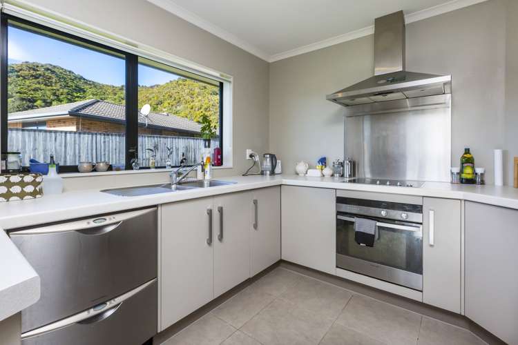 4 Beaufort Close Kingsley Heights_4