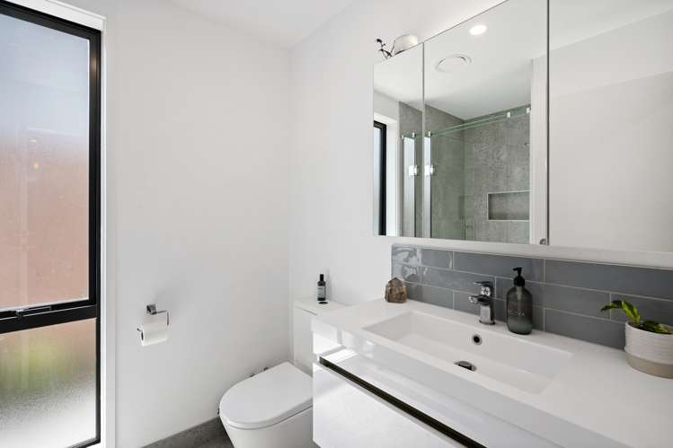 1/12 Unga Place Beachlands_11