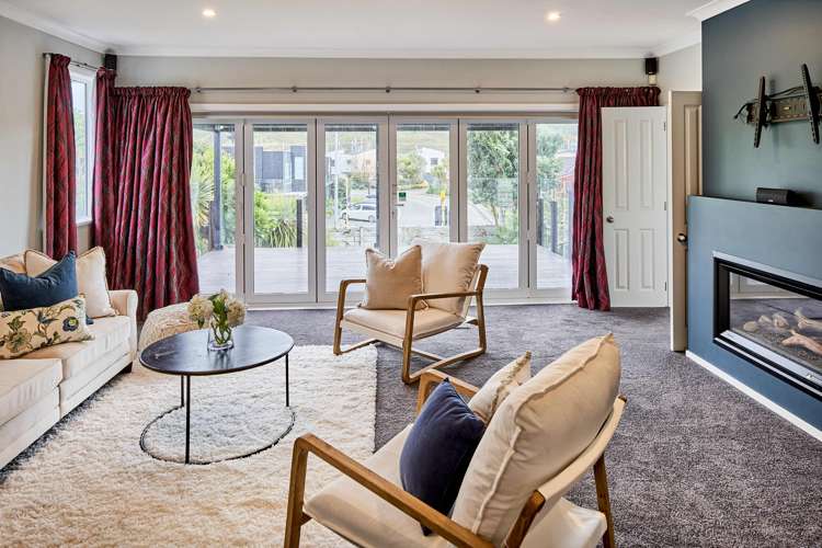 14 Mana Esplanade Paremata_5