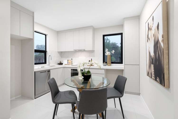 54E Royal View Road Te Atatu South_16