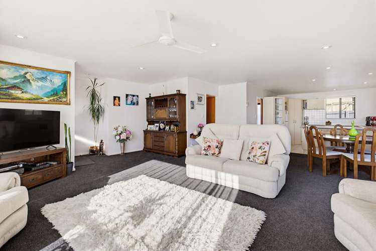 5A Douslin Place Witherlea_8