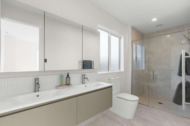 12 Waianiwa Place Burwood_20