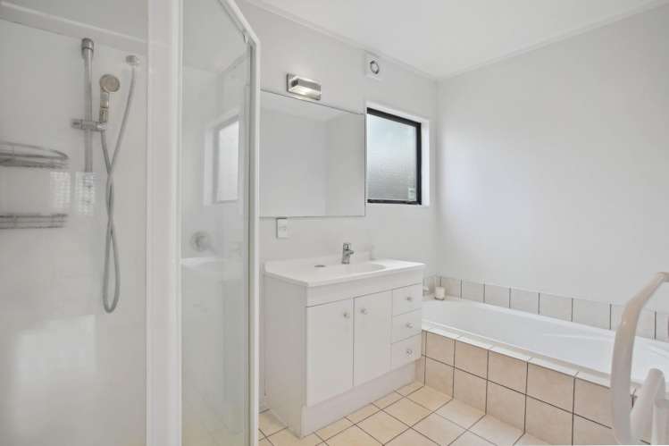 2/148 Pigeon Mountain Road Half Moon Bay_17