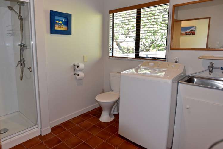 13 Penlington Place Akaroa_18