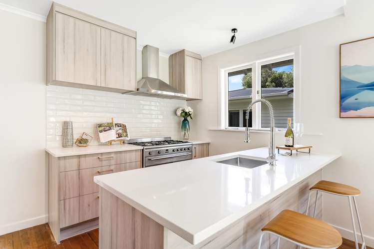 28 Springleigh Avenue Mount Albert_15