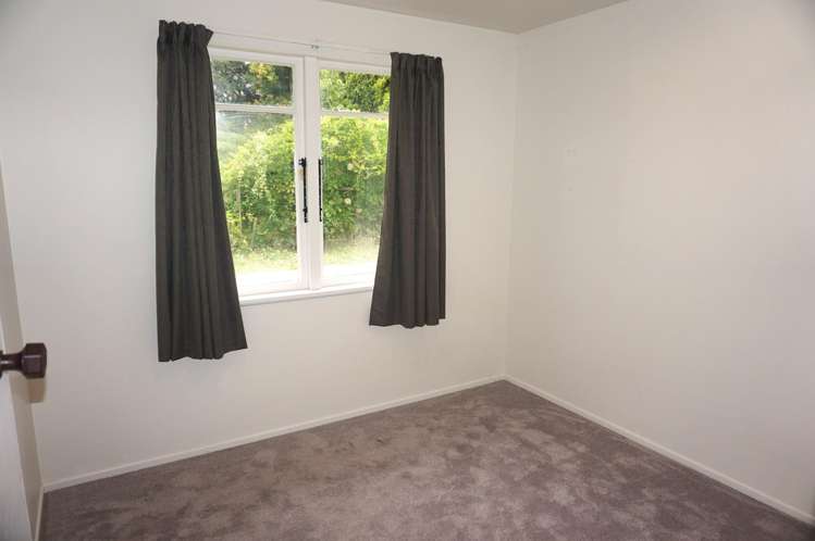 1 River Road Matawhero_11