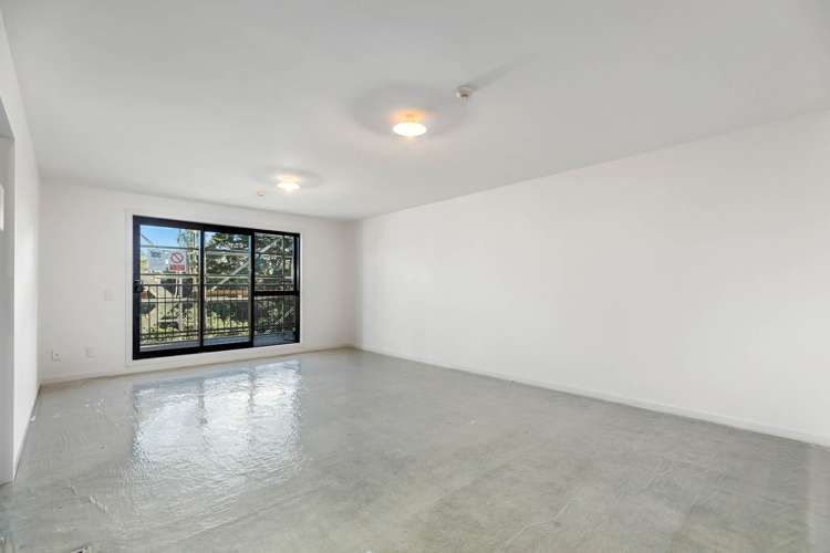 33/241 Hinemoa Street_0
