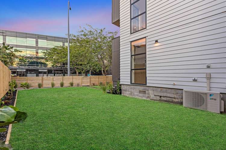 2-7/1 Waiohua Road Greenlane_22
