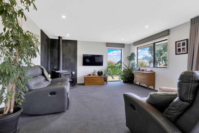 33 Seadown Crescent Amberley_4