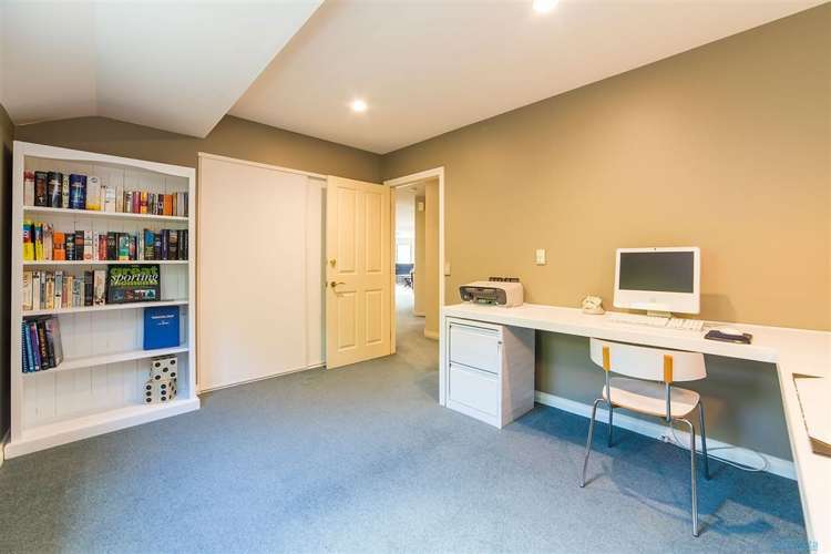 2 Balmoral Drive Kelvin Heights_15