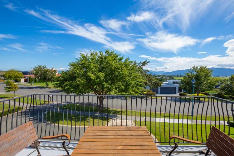 14 Golf View Close Fairhall_20