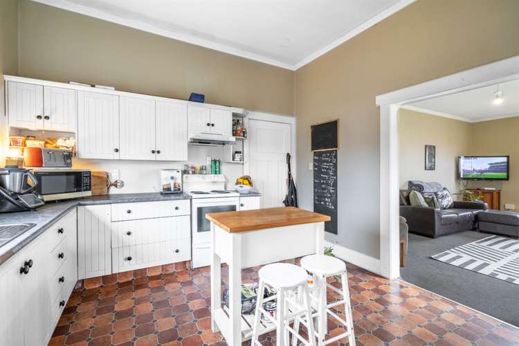 24 Lowe Street Avenal_5