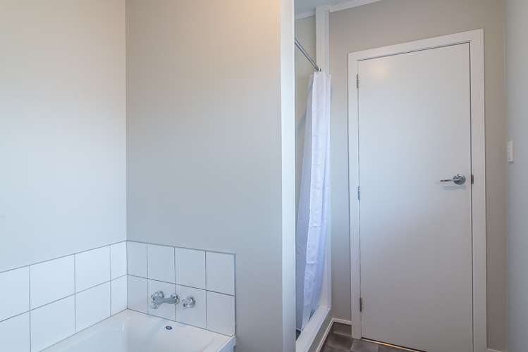 42 Kaitawa Crescent Paraparaumu_12