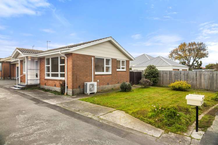 49 Charnwood Crescent Bishopdale_17