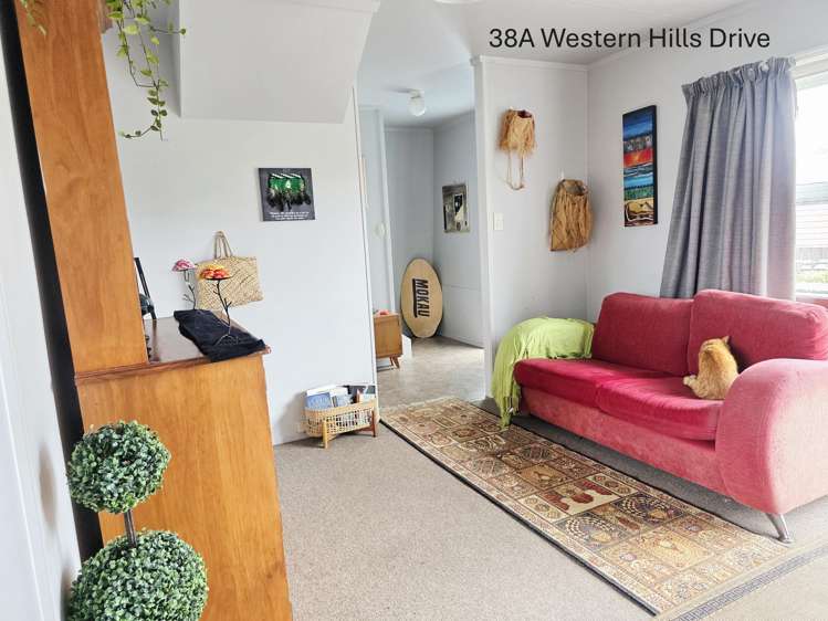 38A &B Western Hills Drive_3