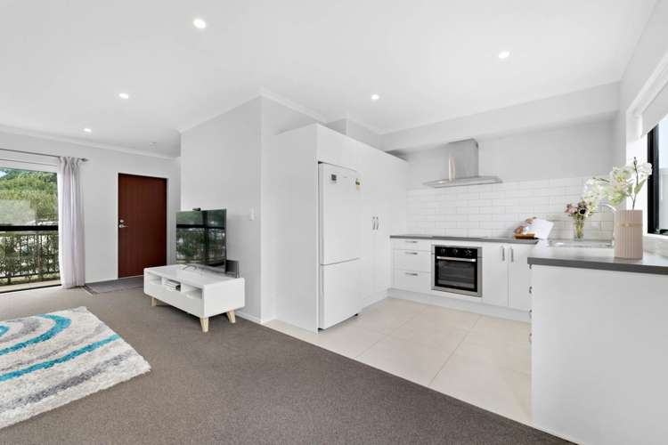 8/36 Brigham Creek Road Whenuapai_16