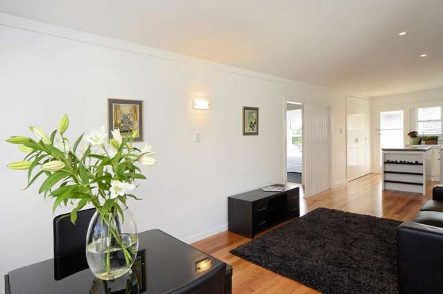 3/15 View Road Mount Eden_3