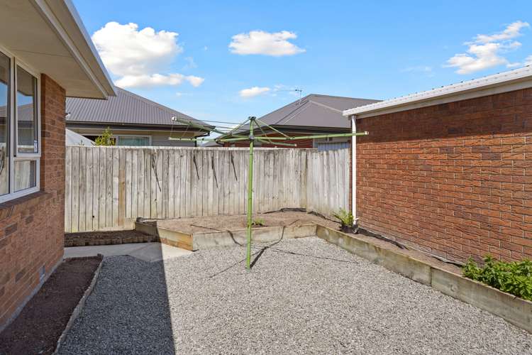 2/35 Avonhead Road Avonhead_19