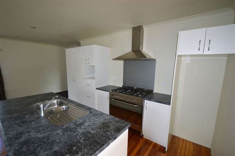 17 Cross Street Taumarunui_16