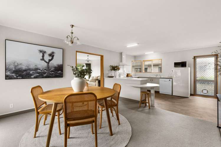 20 Hetley Crescent Taradale_11