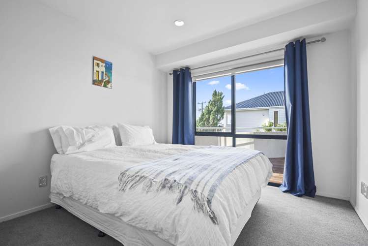 66a Browns Bay Road Rothesay Bay_15