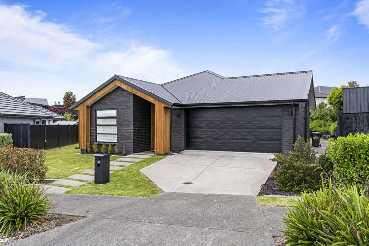 30 Walter Lawry Road_0